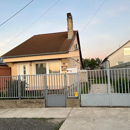 Marcell Apartman Hajdúszoboszló Exterior foto