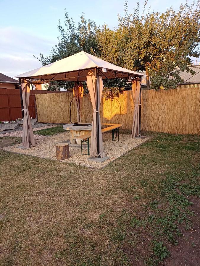 Marcell Apartman Hajdúszoboszló Exterior foto